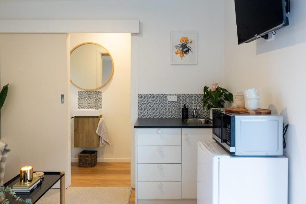 Merivale Separate Studio Christchurch Extérieur photo